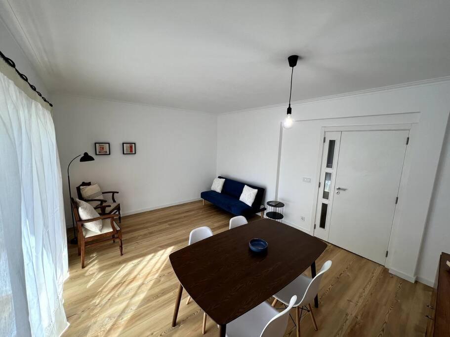 Apartamento Ambiente Moderno Com Bom Gosto Coímbra Exterior foto