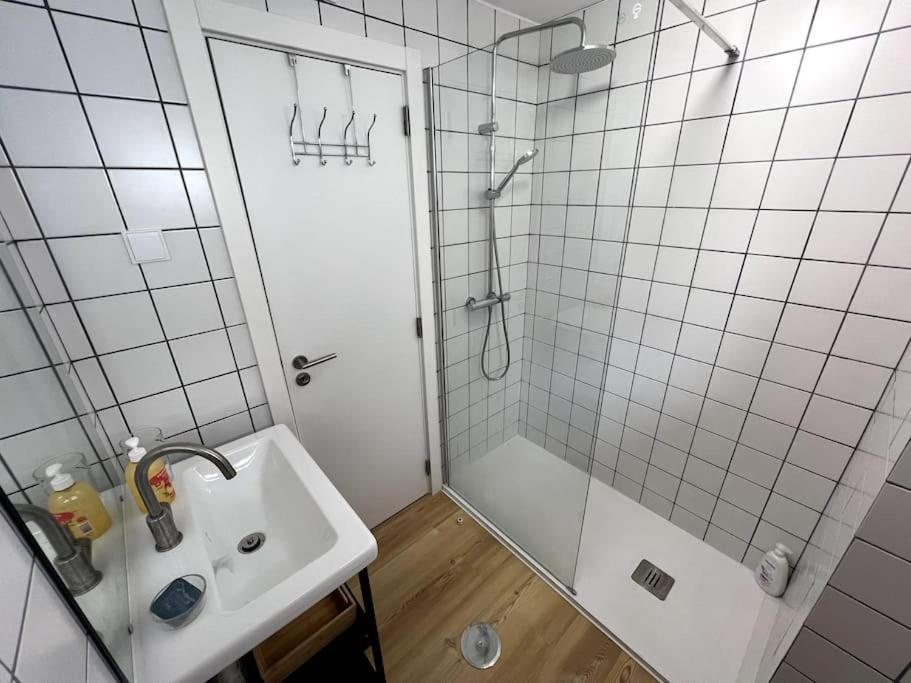 Apartamento Ambiente Moderno Com Bom Gosto Coímbra Exterior foto